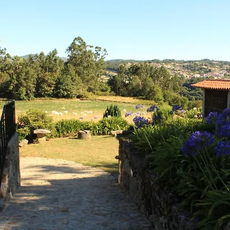 度假居 Amazing Farm House In *